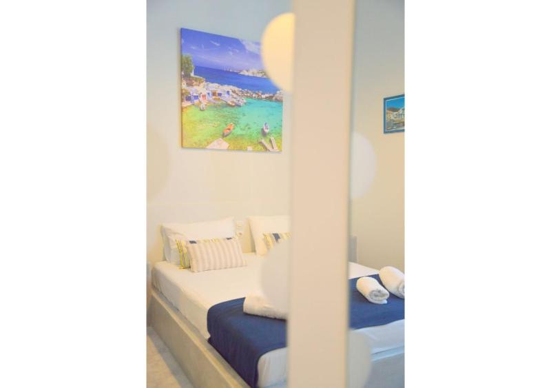 Double Room image 2