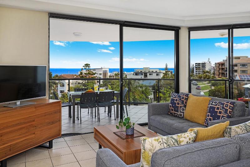 Mariners Resort Kings Beach - image 23