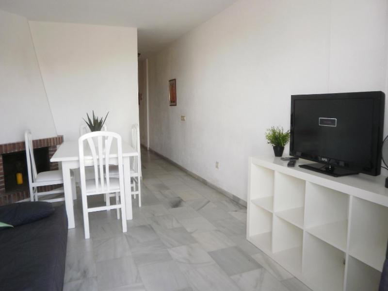 One-Bedroom Villa (2 Adults) 1 or 2 Beds image 3