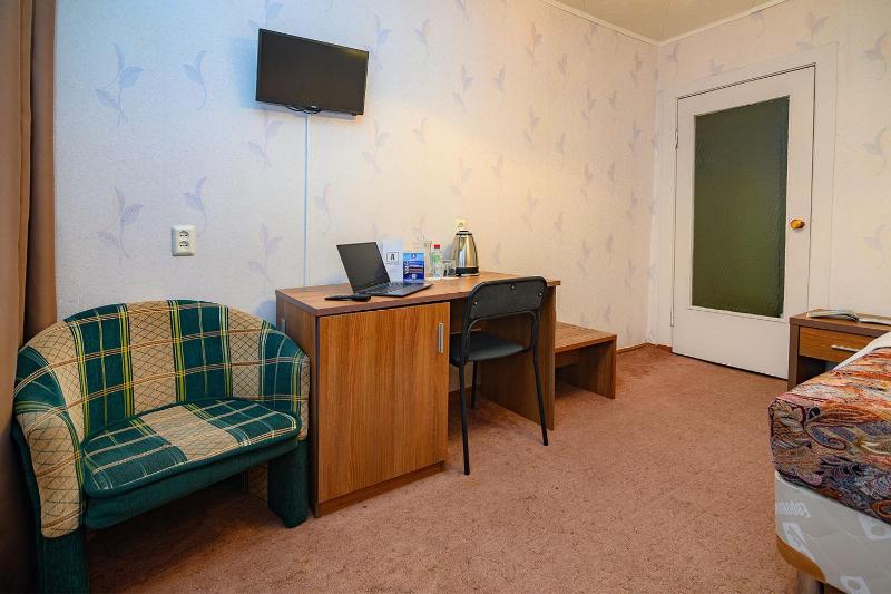 Standard Single Room image 2