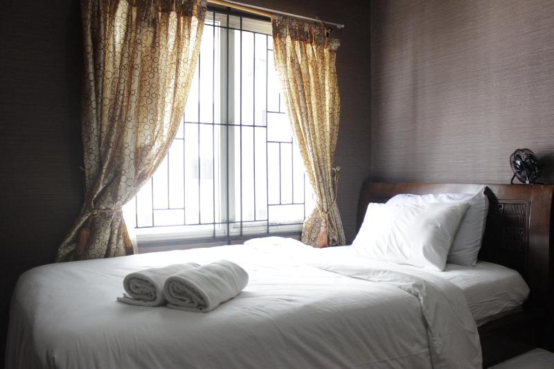 Chic and Cozy 2BR Apartment at Pinewood Jatinangor near JATOS By Travelio - image 1