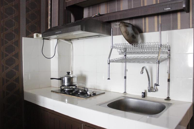 Chic and Cozy 2BR Apartment at Pinewood Jatinangor near JATOS By Travelio - image 10