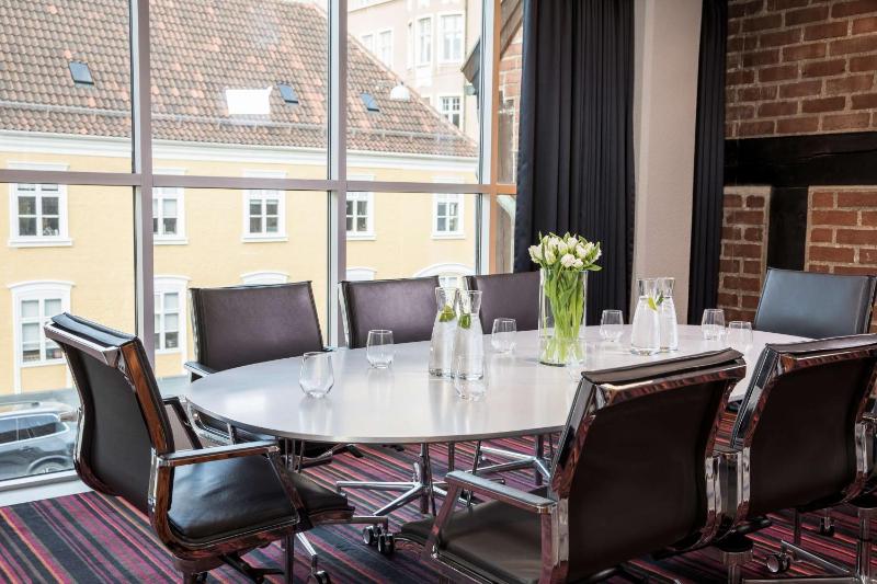Radisson Blu Hotel Malmo - image 41