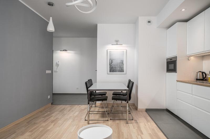 RentPlanet - Apartamenty Atal Tower - image 7