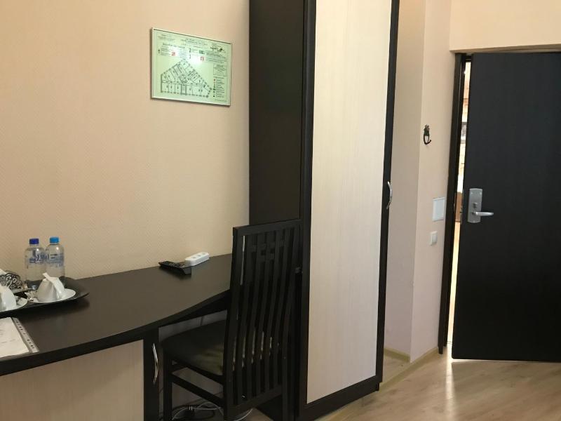 Budget Double Room image 2