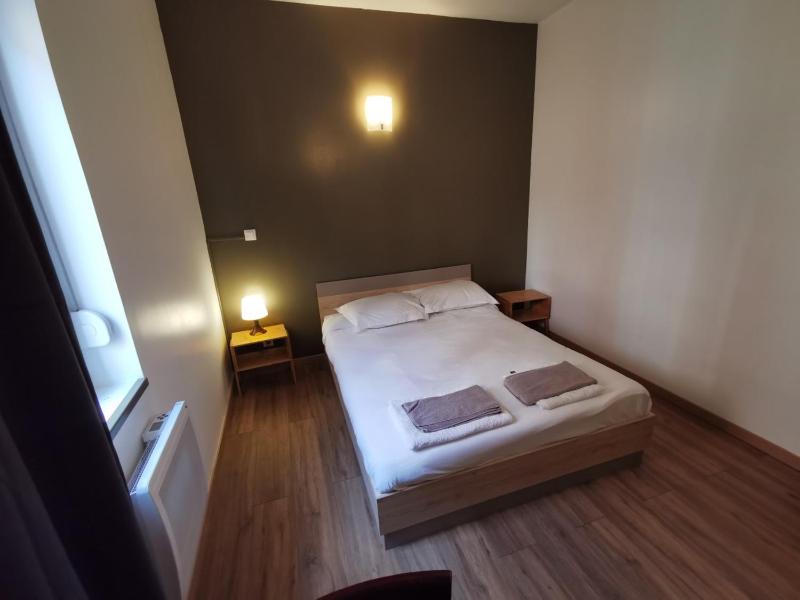Superior Double Room image 3