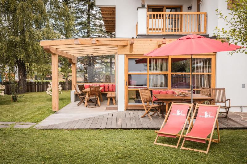 Chalet 5 image 3