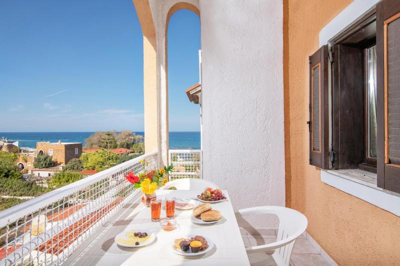 Iliostasi Beach Apartments - image 10