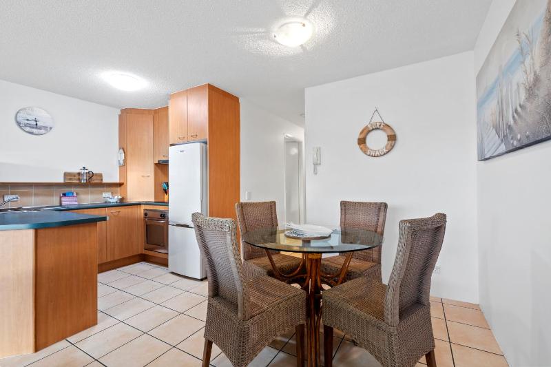 Kings Bay Apartments - image 37