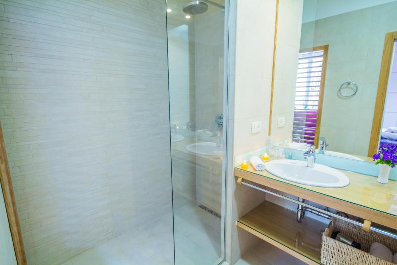 Superior King Room image 2