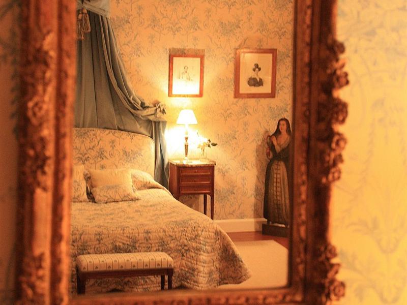 Standard Double Room image 3