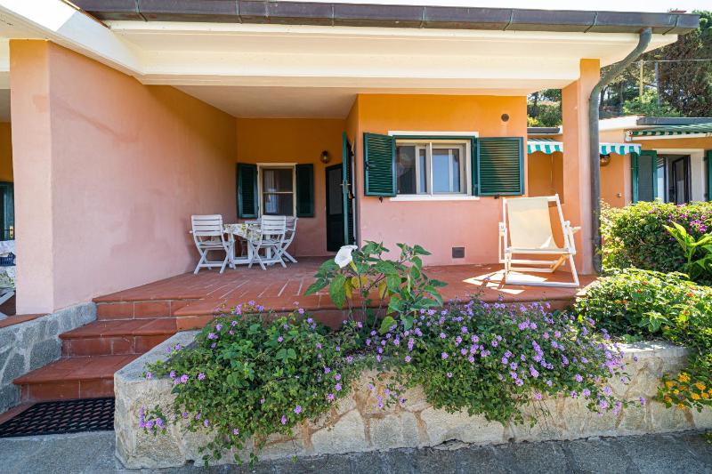 Appartamenti Casa Serena Vista Mare - Goelba - image 6