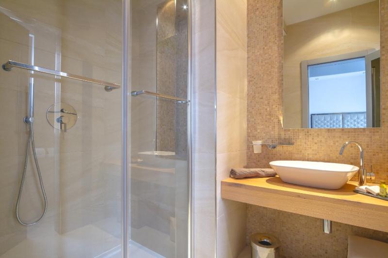 Luxury Villa Prova 2 - image 24