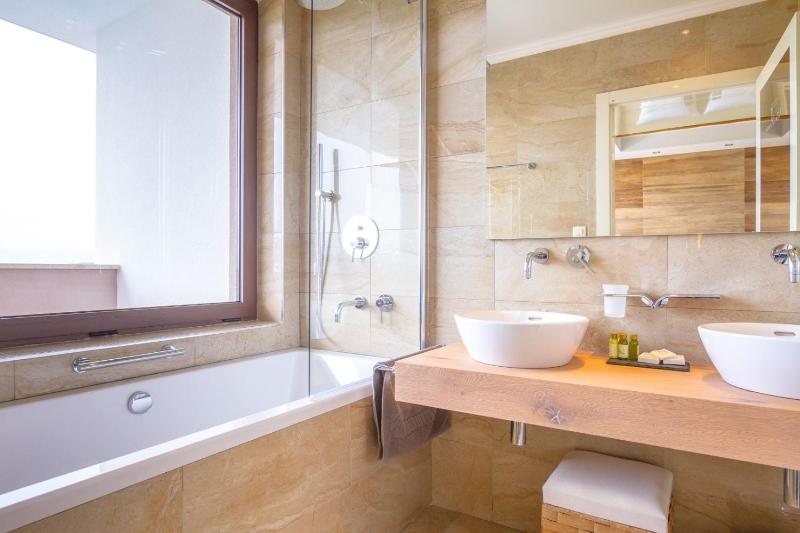 Luxury Villa Prova 2 - image 13
