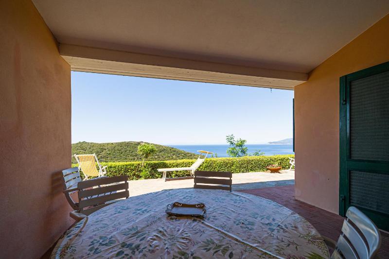 Appartamenti Casa Serena Vista Mare - Goelba - image 3