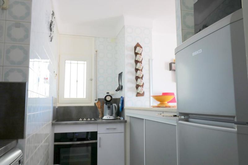 Apartment with Sea View image 3