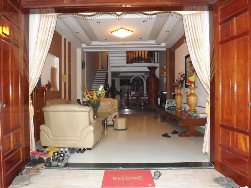 Hoang Thu Hostel - image 5
