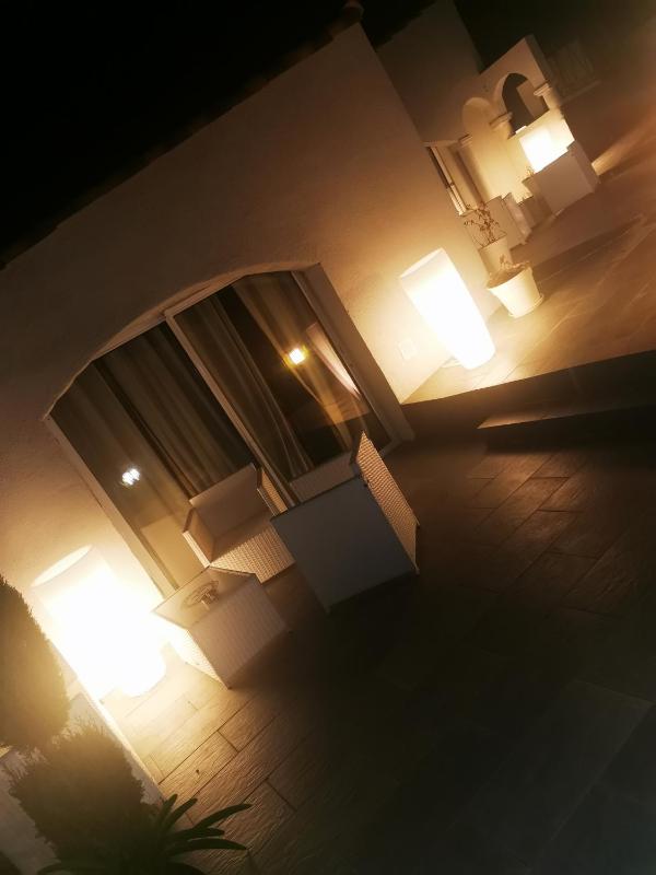 Suite with Hot Tub [La Desiree] image 1