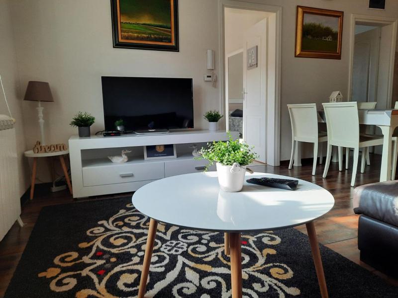 Apartment image 2