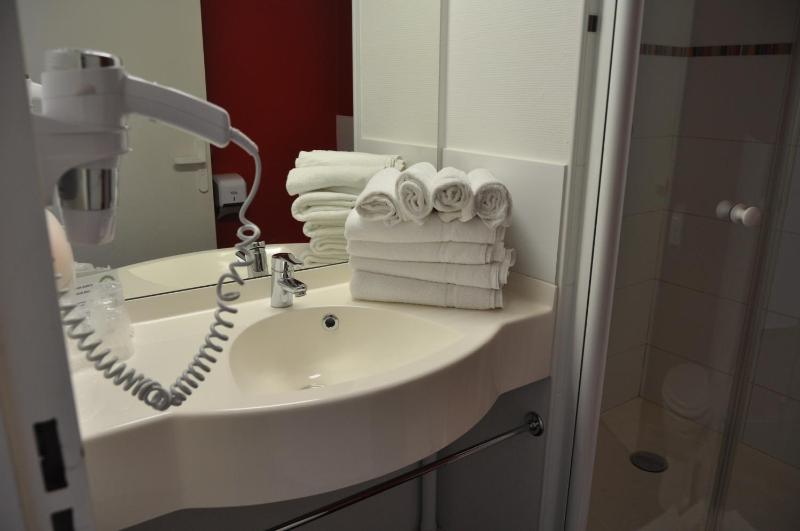 Hotel Clermont Estaing - image 5