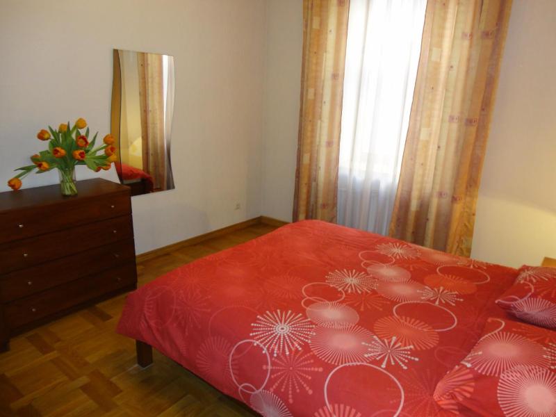 Economy Two-Bedroom Apartment - First Floor image 4