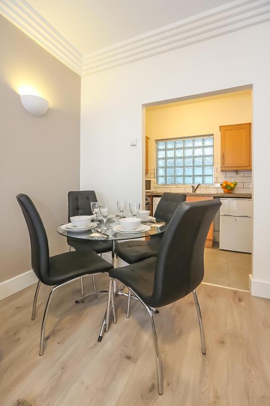 IFSC Townhouse Apartments - image 13
