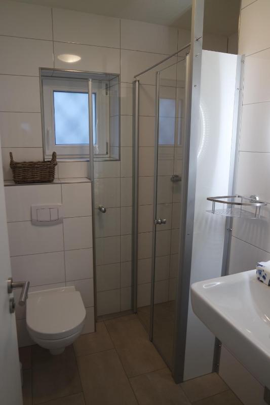 Double Room image 3