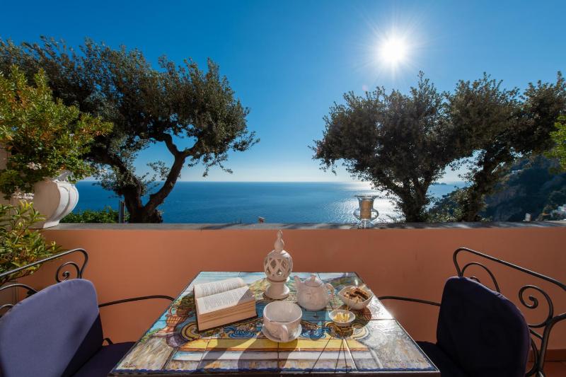 Deluxe Double Room with Sea View - Annex image 1