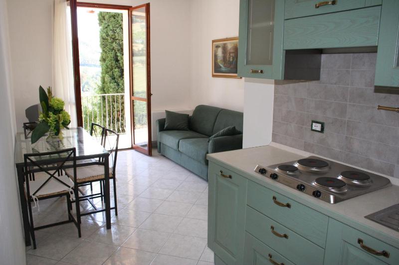 One-Bedroom Apartment image 1