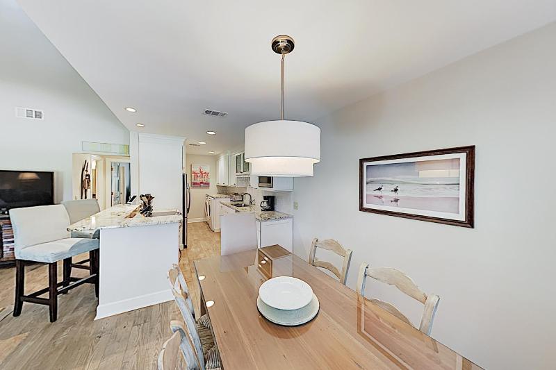 One-Bedroom Apartment image 2