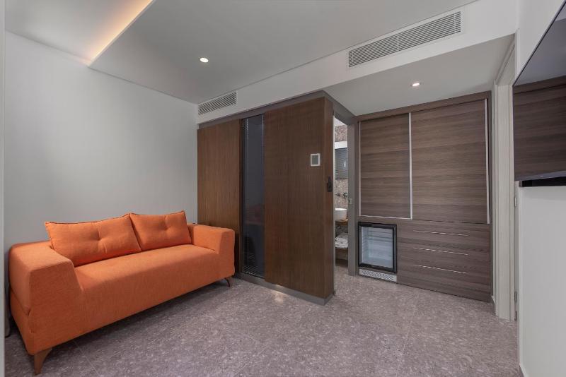 Triple Room with Terrace image 4