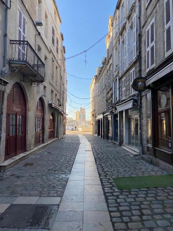 - Le petit Rochelais - Centre Vieux Port - image 25