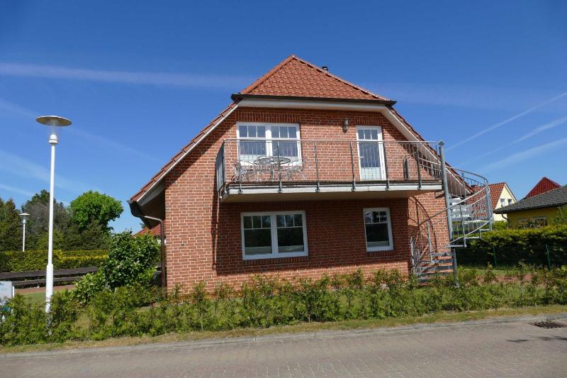 Haus am Deich Feriendomizil mit Balkon - image 7