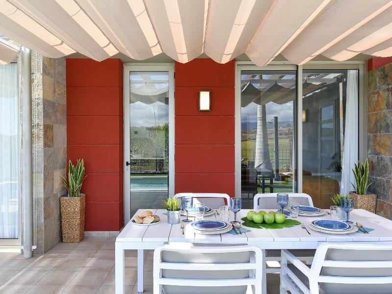 Los Dragos Salobre Golf Villas 3 by VillaGranCanaria - image 20