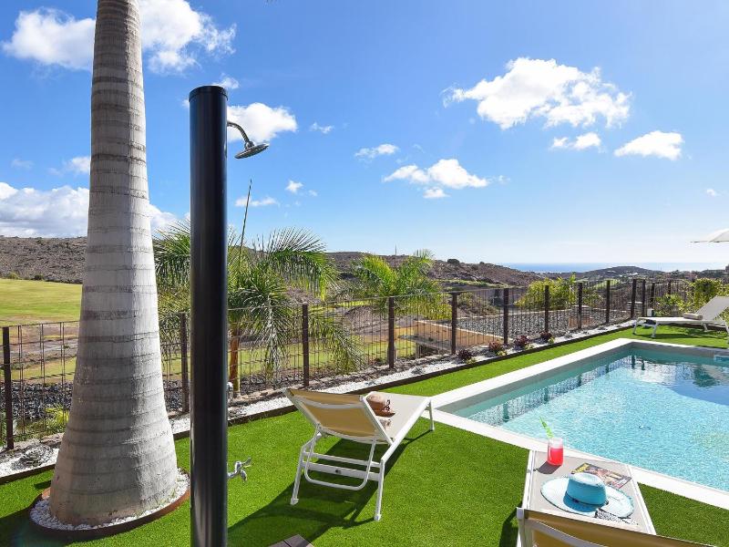 Los Dragos Salobre Golf Villas 3 by VillaGranCanaria - image 19