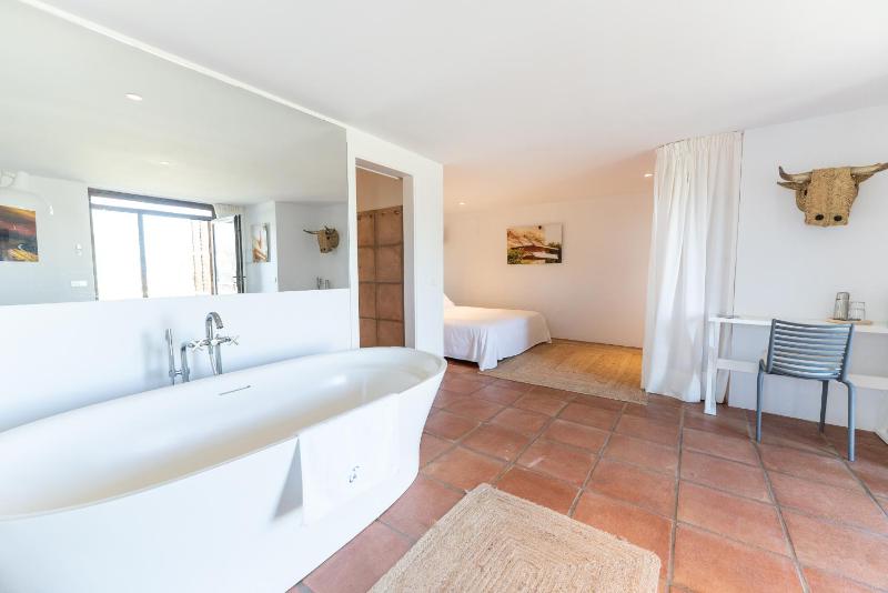 Cortijo LA Almazara - image 43