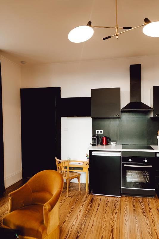 One-Bedroom Apartment image 3