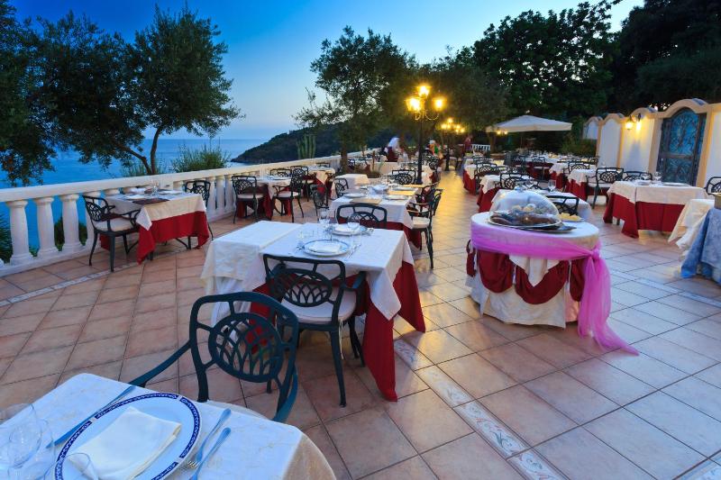 Grand Hotel Le Rocce - image 38