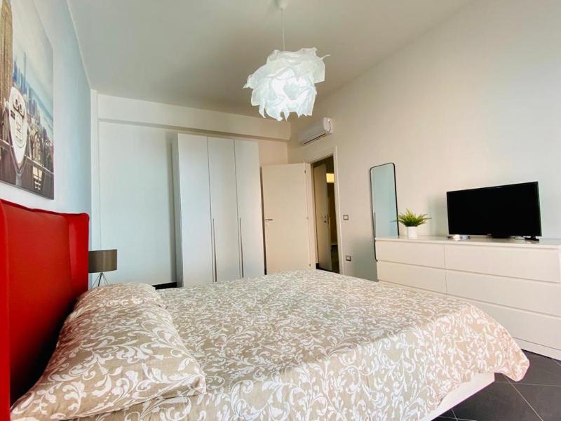 GuestHost - Sea View Apartment 5 mt from the beach - image 16