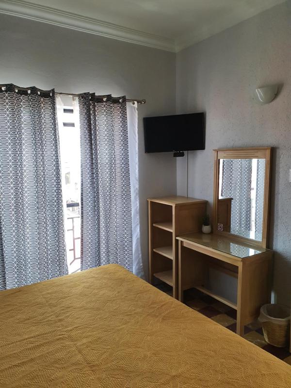 Hotel Rivera - image 5