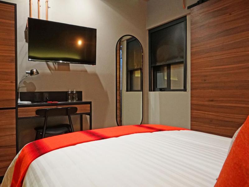 Cadillac Hotel Boutique - image 37