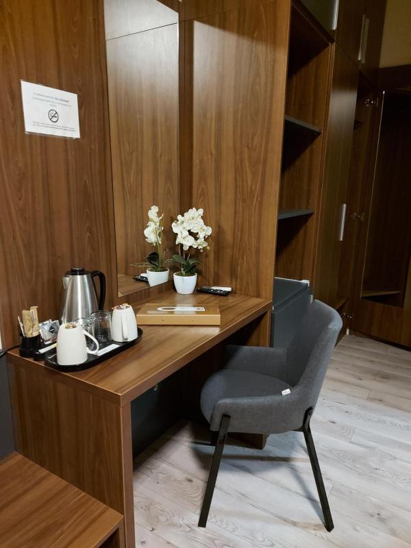 Superior Double or Twin Room with Terrace image 4