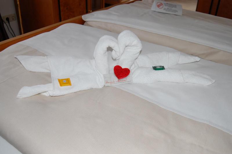 Double Room with Private External Bathroom image 1