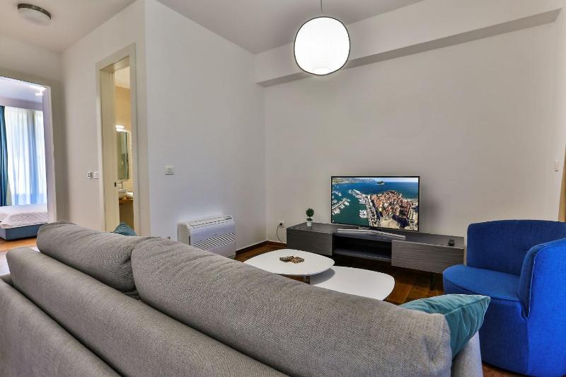 Royal Montesun Apartments - image 12