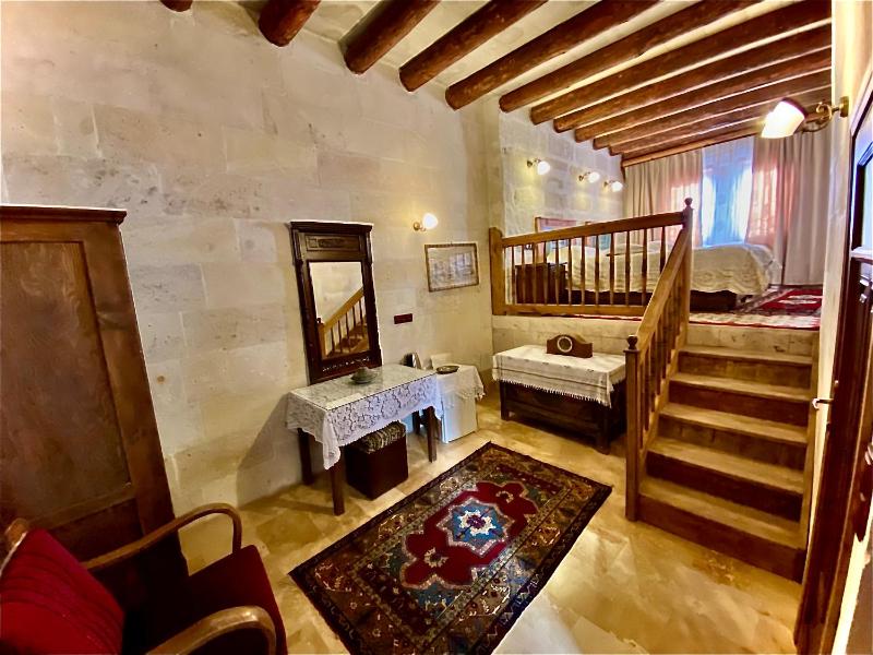 Comfort Room image 1