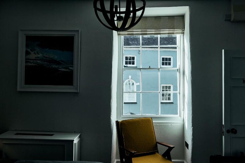 Classic Double Room image 4