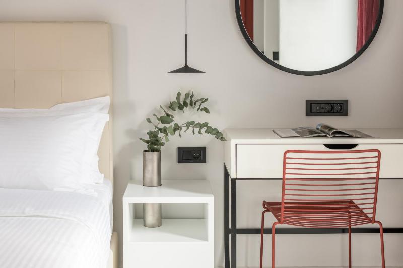 Double Room with Terrace image 2
