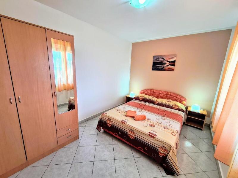 Two-Bedroom Apartment with Terrace and Sea View image 3