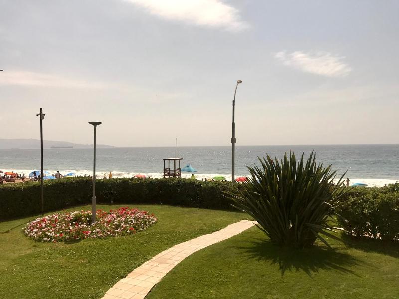 Departamento en Playa Acapulco viña del mar - image 12