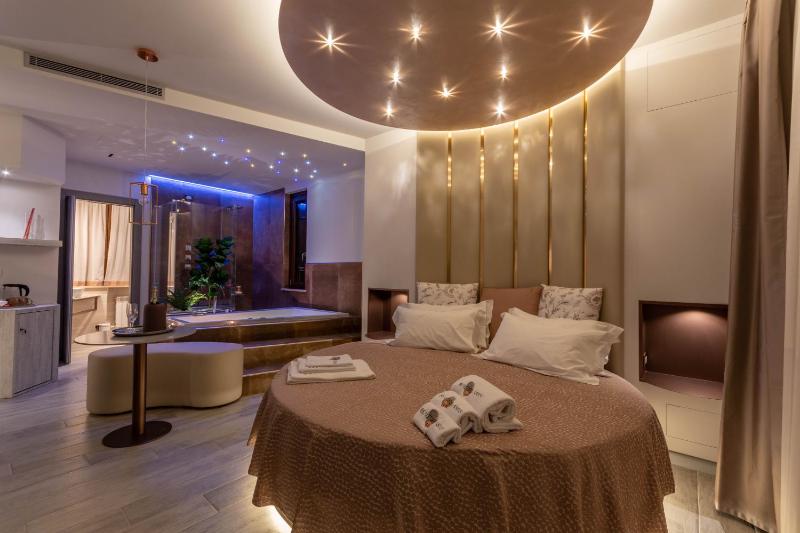 Beautiful Assisi Suite - image 22